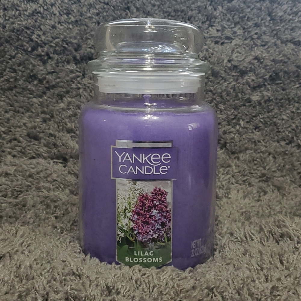 YANKEE CANDLE